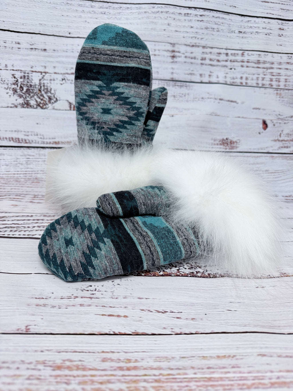 Ladies Wool Mittens w/ Fox Fur Trim